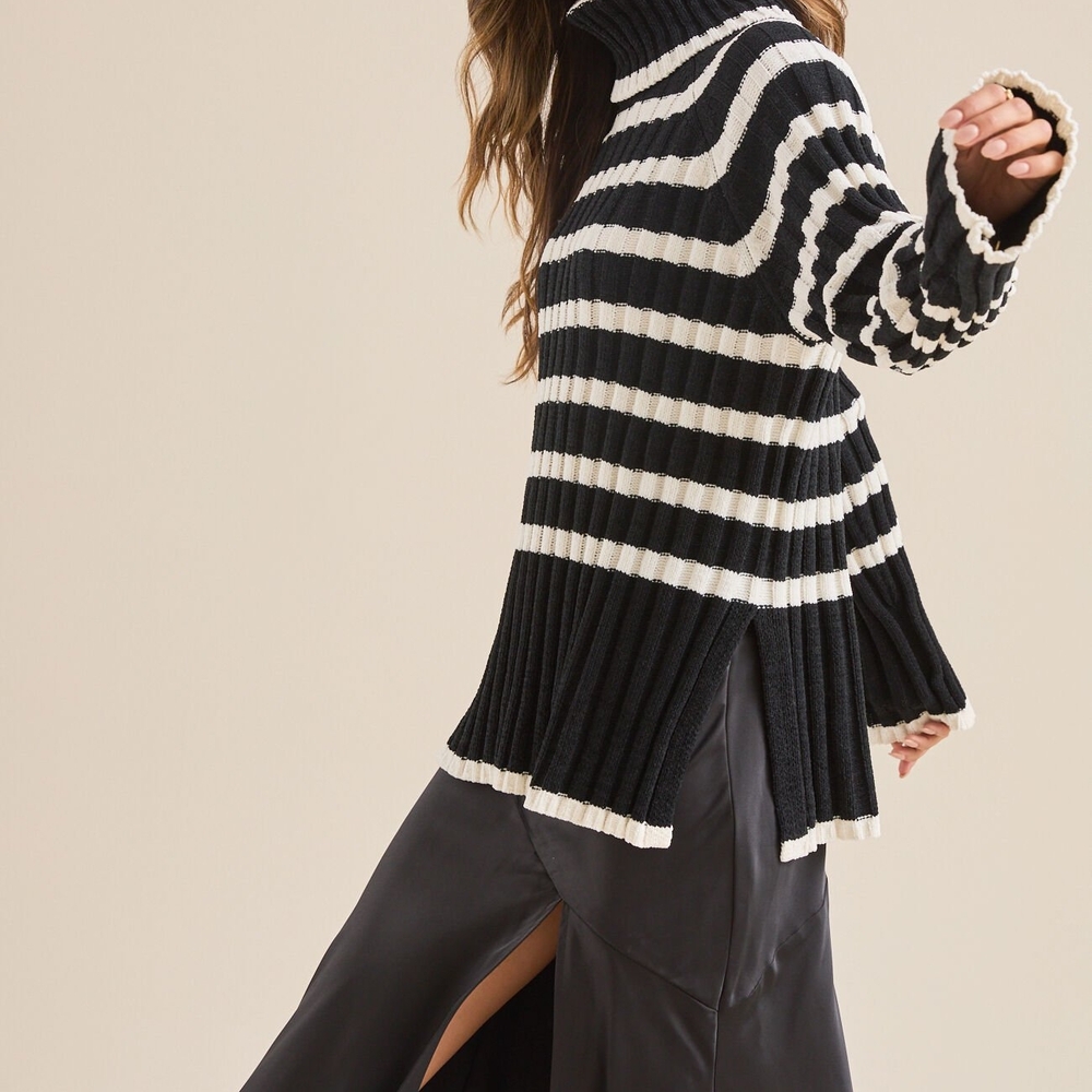 Altar'd State Black and White Cowl Neck Sweater